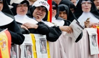 ให้เราภาวนาเพื่อกระแสเรียกและดำเนินชีวิตในการรับใช้ (Pope Leo XIV at Regina Caeli: May we pray for vocations, live a life of service)